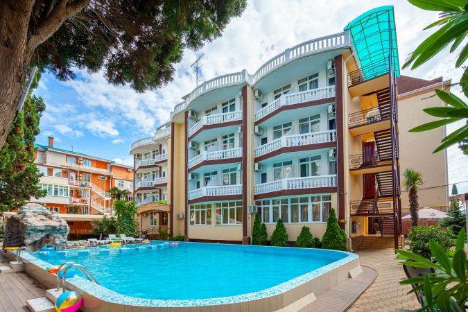 Отель "Кипарис"